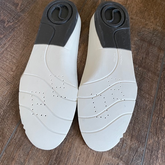 Authentic Golden Goose Superstar Sneaker - Picture 11 of 16